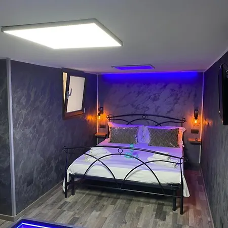 Il Cortiletto28 & House